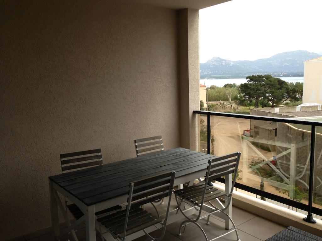 Residence Nayah-Maria Calvi  Quarto foto